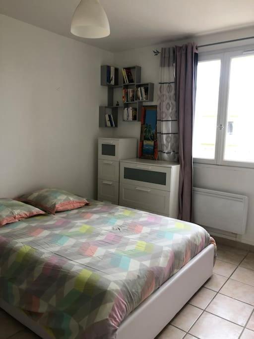 Appartement Balcon, Place De Parking, Centre Ville ヴァランス エクステリア 写真