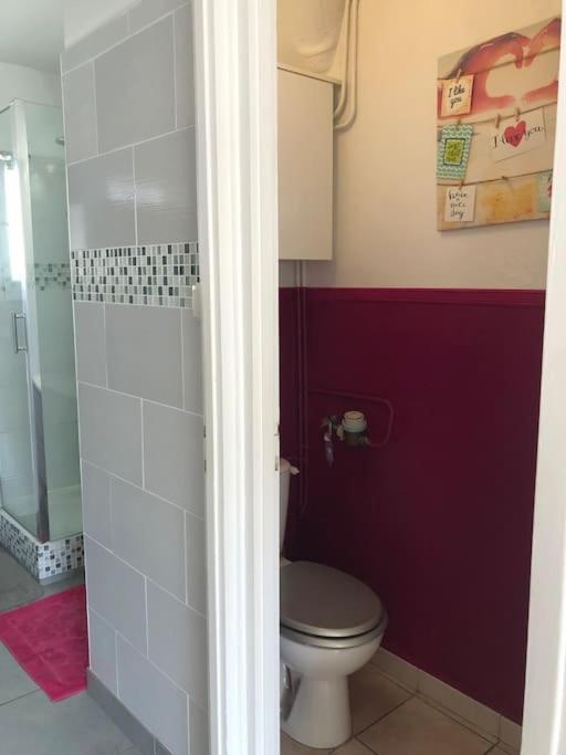 Appartement Balcon, Place De Parking, Centre Ville ヴァランス エクステリア 写真